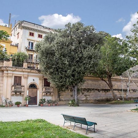 Palazzo Trinacria Apartment Palermo Bagian luar foto